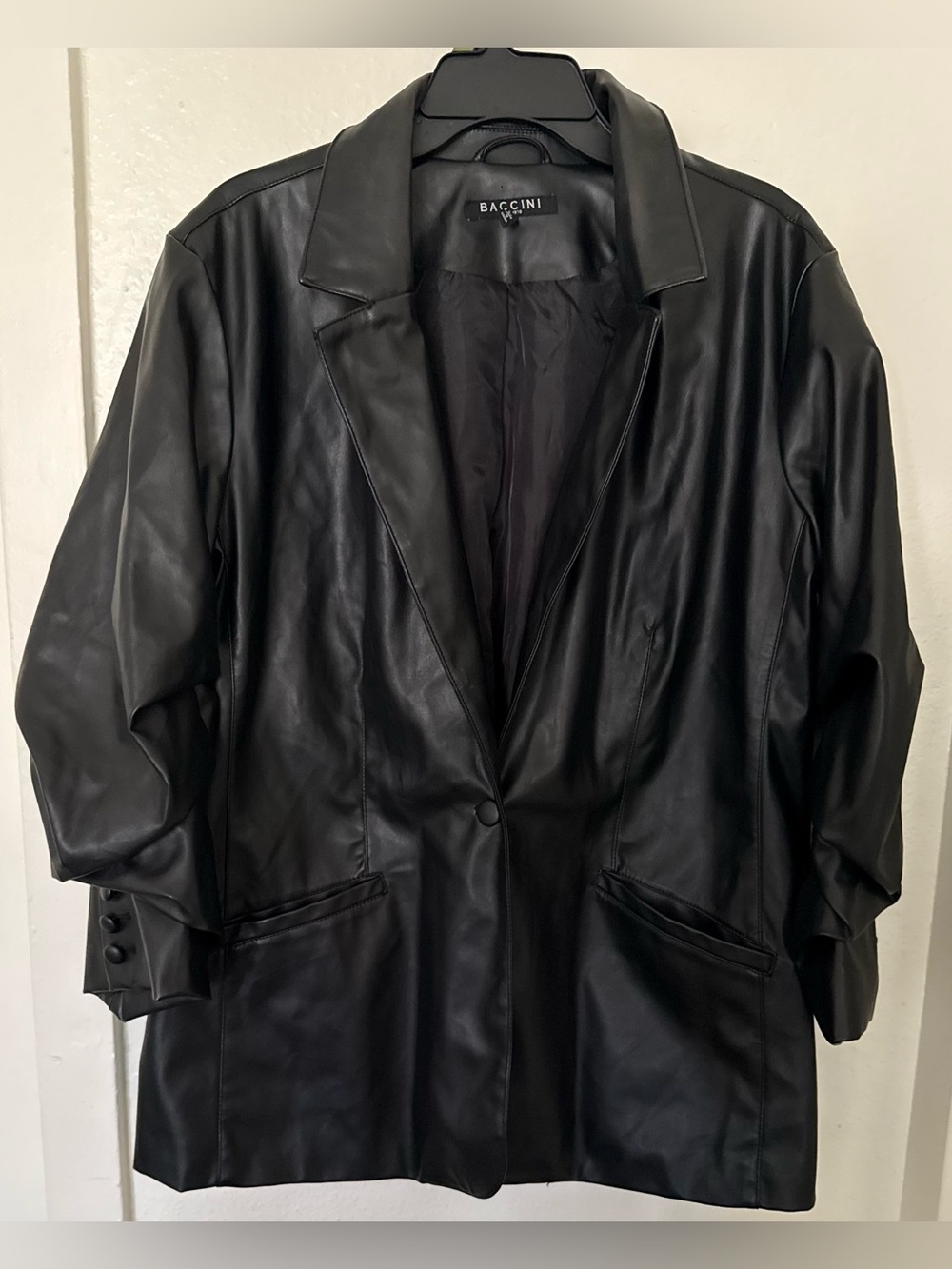 Baccini Blazer Womens 1X Plus Black One Button Faux Leather Coat Jacket Notch